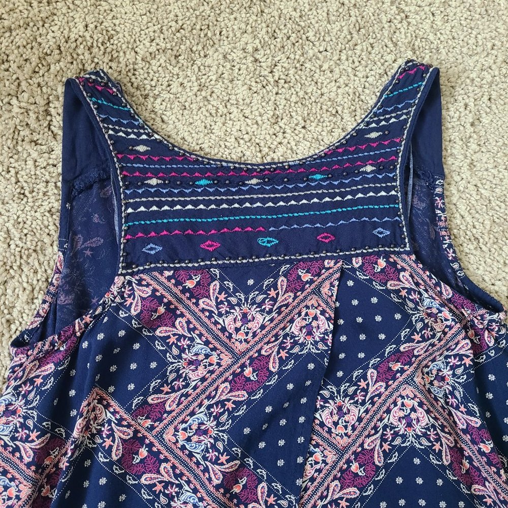 Split Back Tank - Picture 11 of 15